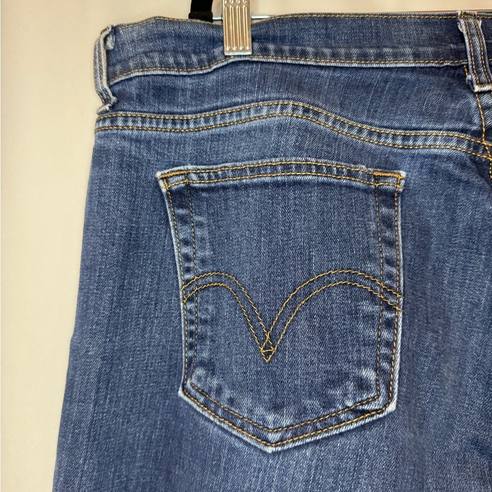 Levi’s Women’s Straight Leg Jeans Blue Size 14 - Picture 4 of 12